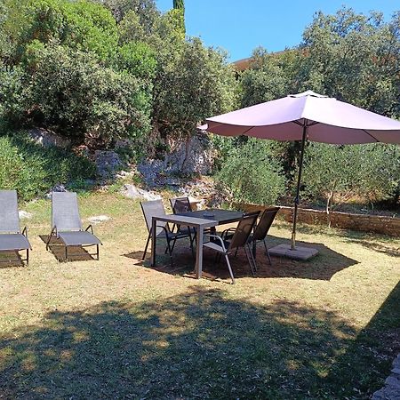 Garden Apartment Pjescana Uvala Bagian luar foto