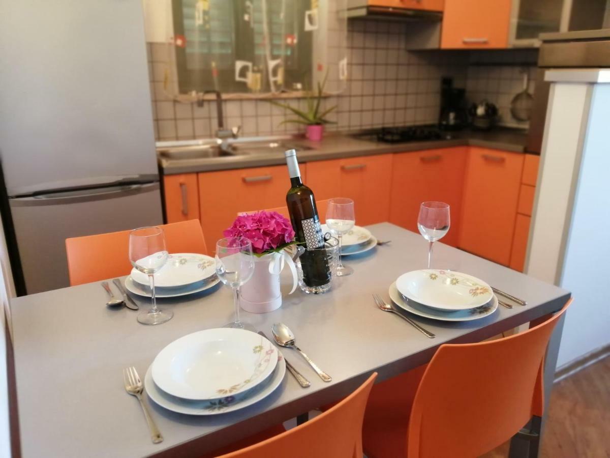 Garden Apartment Pjescana Uvala Bagian luar foto
